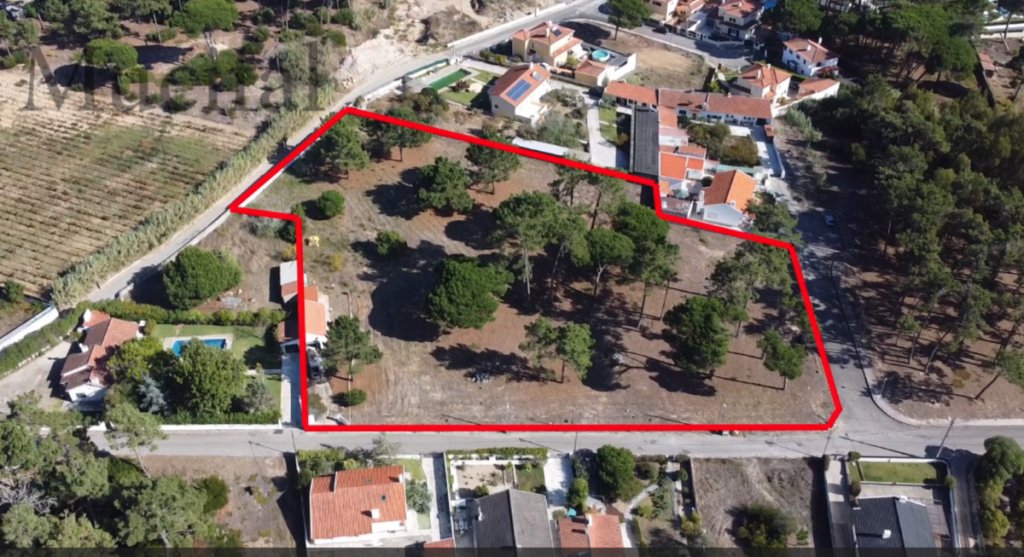 Terreno para construção de moradias – Mucifal – Colares – Sintra
